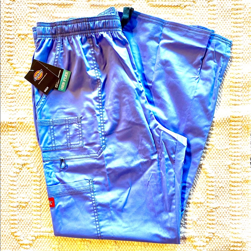 M Dickies Gen Flex Youtility scrub pants